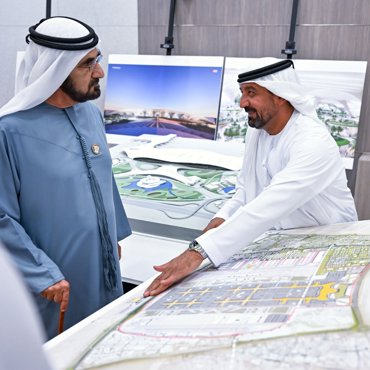 Mohammed bin Rashid approves designs of new passenger terminal at Al Maktoum International Airport